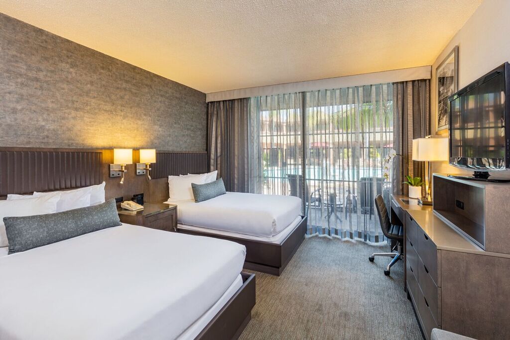 Premier Double Guestroom
