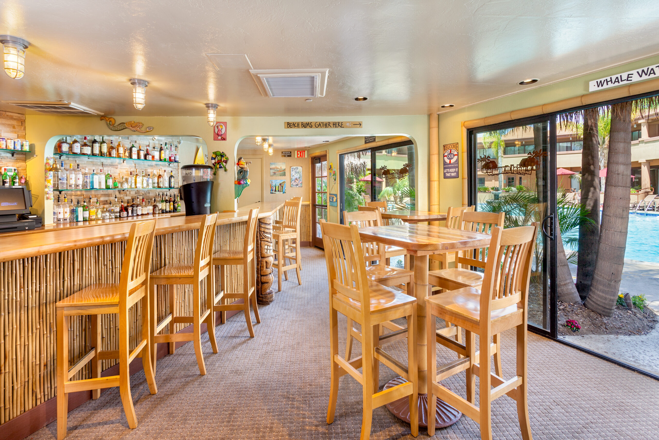 Reef Lounge