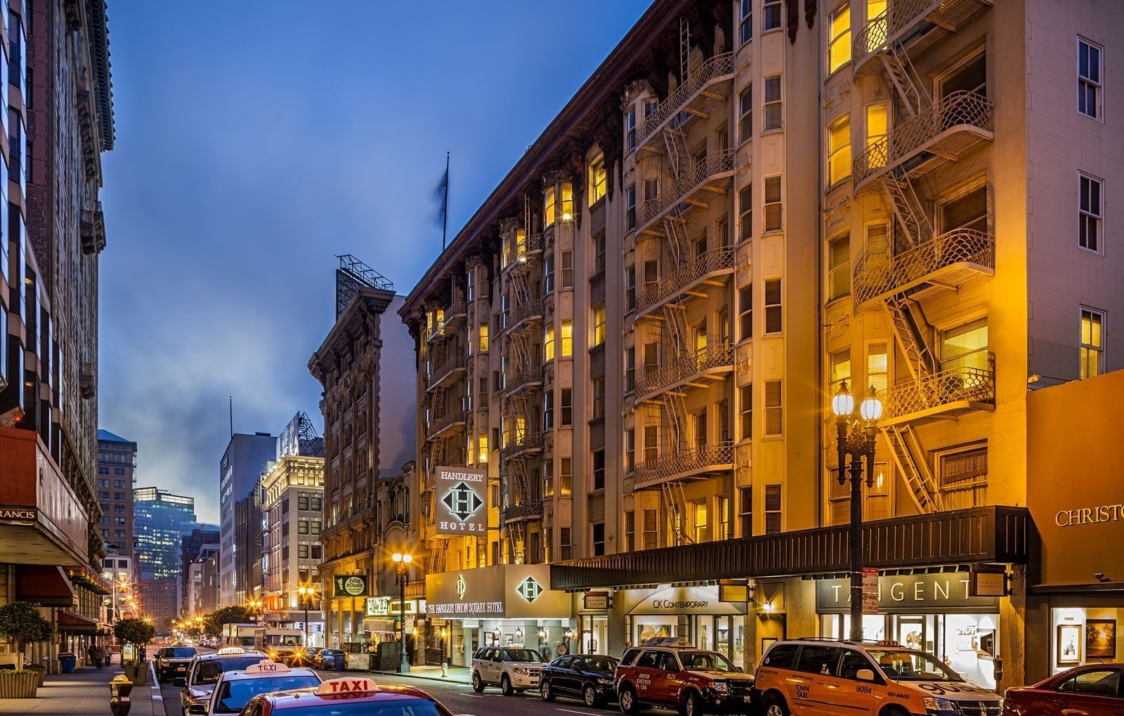 hush-exterior-busystreet-0679 (1)